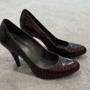 Jessica Simpson Dark Brown Croc-Embossed Heels